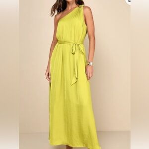 Lulus chartreuse one shoulder Maxi dress
